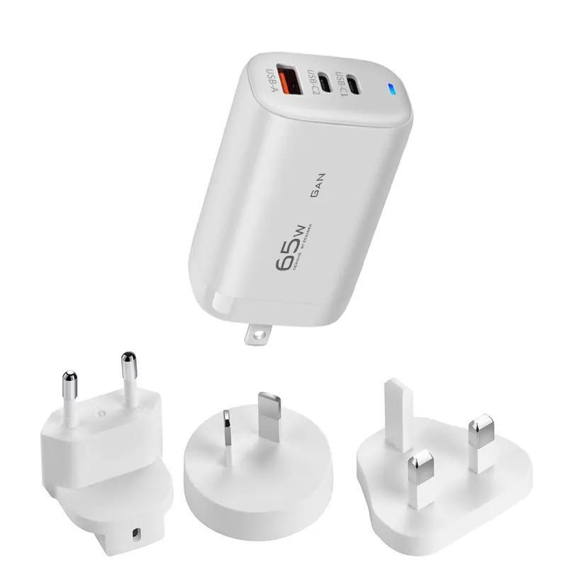 Cargador de pared GaN de 3 puertos y 66 W de conversión personalizada, 2 adaptadores de carga rápida USB-C, 1 adaptador de enchufe de viaje GaN de carga rápida USB-A 3.0 de 65 W con enchufes para Reino Unido, UE, Australia y EE. UU.